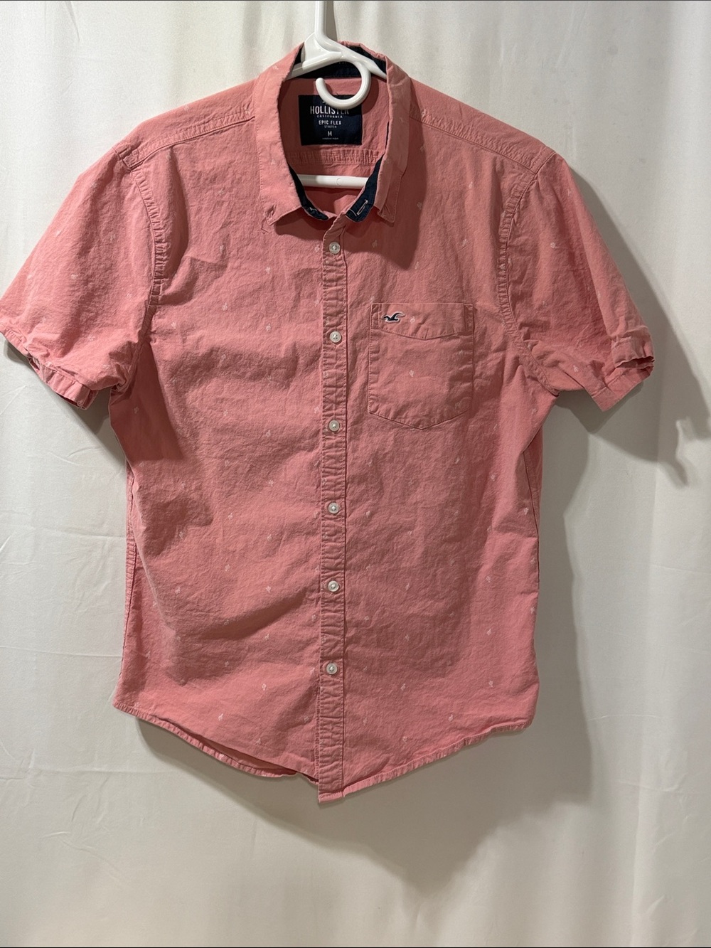 Hollister Men’s Short-Sleeve Button-Down Shirt - Pink